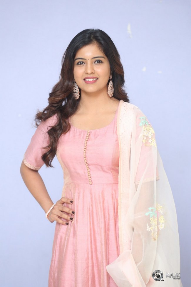 Amritha-Aiyer-at-30-Rojullo-Preminchadam-Ela-Movie-Press-Meet